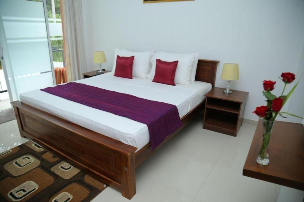 Nelinsa Residence Kandy Bagian luar foto