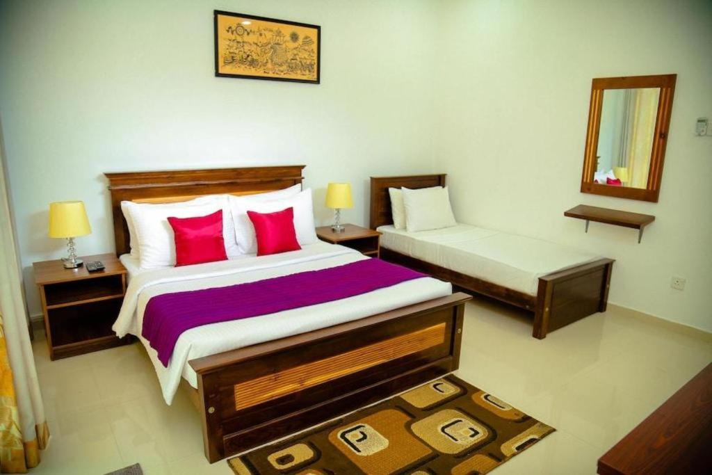 Nelinsa Residence Kandy Bagian luar foto