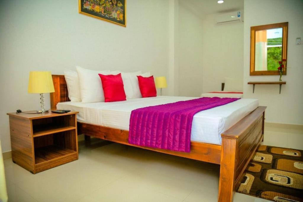 Nelinsa Residence Kandy Bagian luar foto